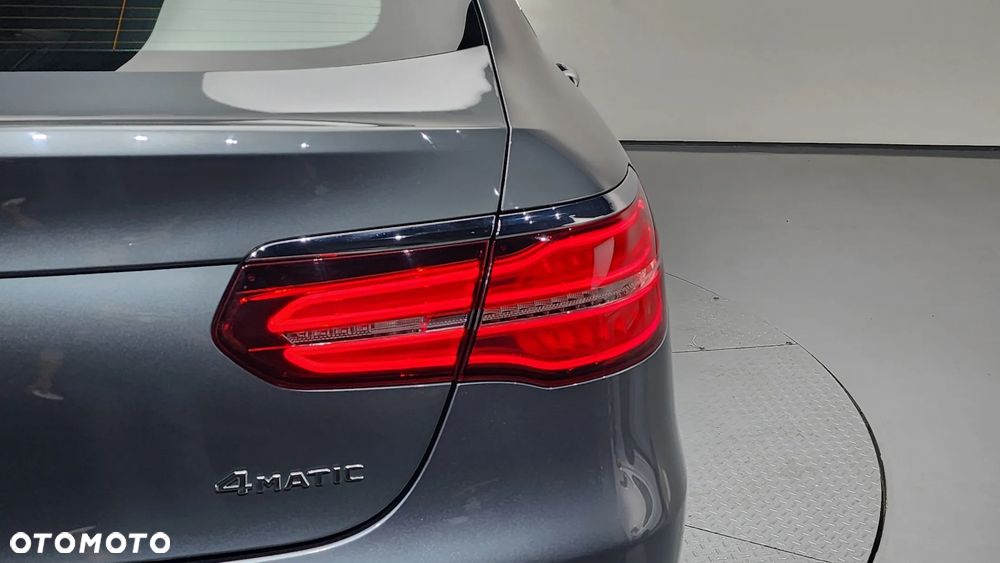 Mercedes-Benz GLC 300 4-Matic - 13