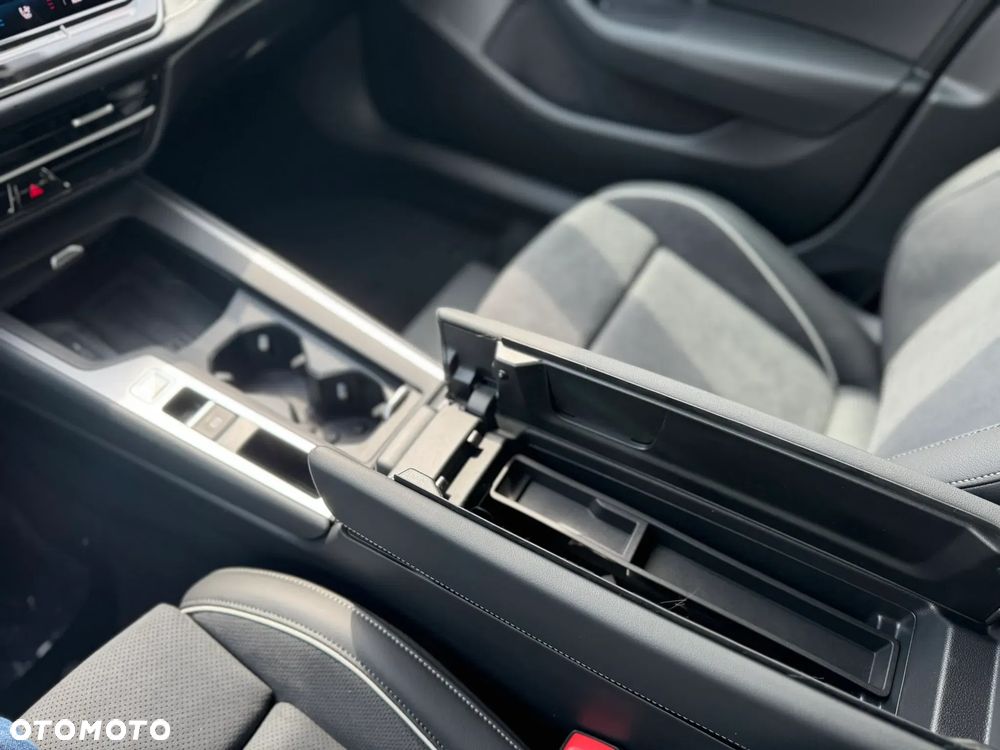 Volkswagen Passat - 13