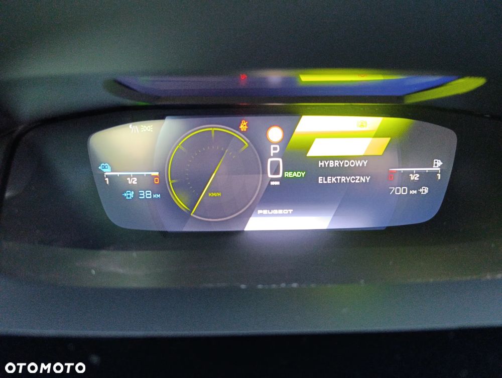 Peugeot 408 1.6 Plug-In Hybrid 180 GT EAT8 - 37