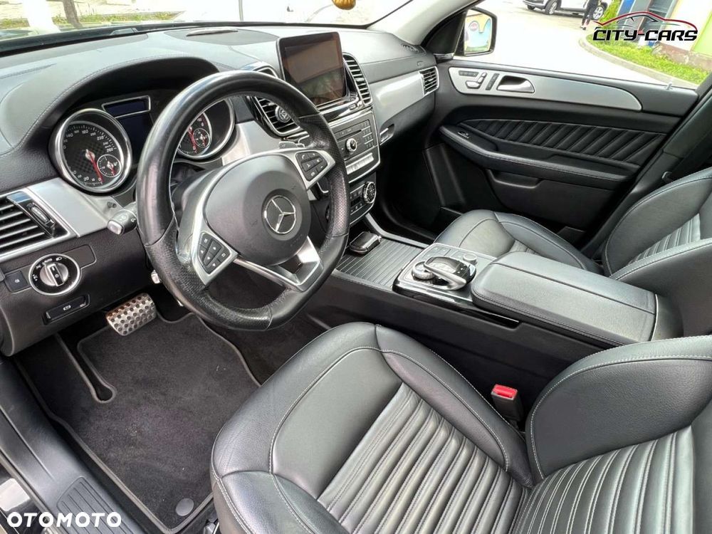 Mercedes-Benz GLE - 14
