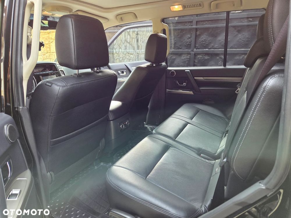 Mitsubishi Pajero 3.2 DID Instyle EU6 - 7