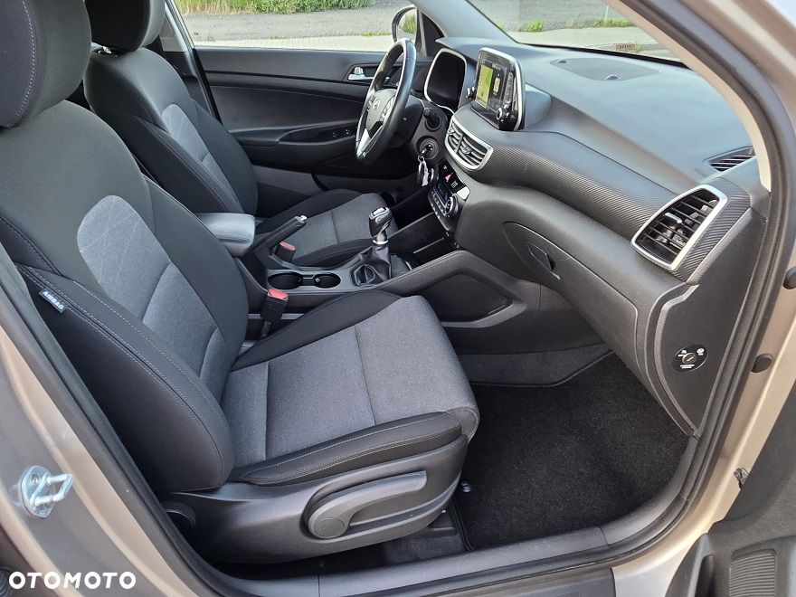 Hyundai Tucson 1.6 GDi Comfort 2WD - 19