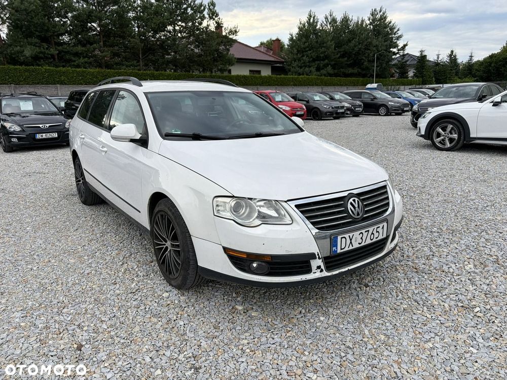 Volkswagen Passat Variant 2.0 TDI Comfortline DSG - 2