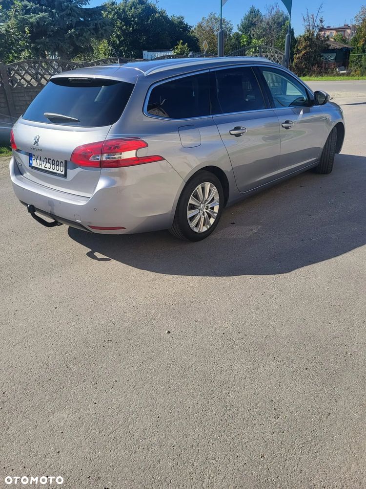 Peugeot 308 SW 1.6 BlueHDi Allure S&S EAT6 - 4