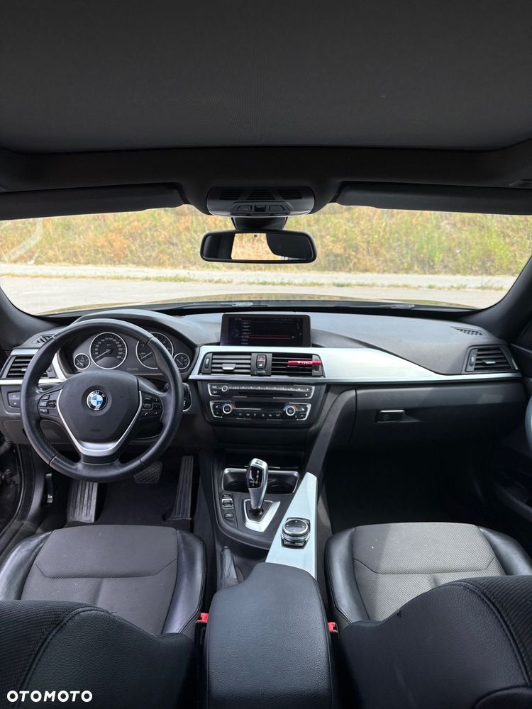 BMW Seria 3 325d Advantage - 8