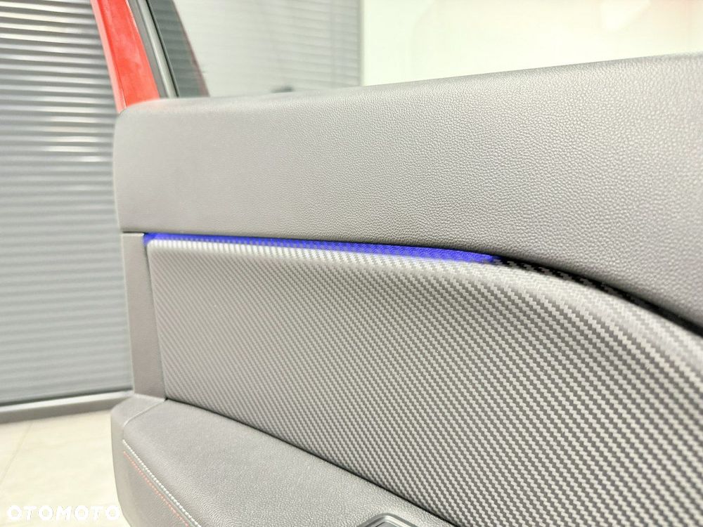 Renault Captur TCe Mild Hybrid 140 GPF TECHNO FAST TRACK - 31