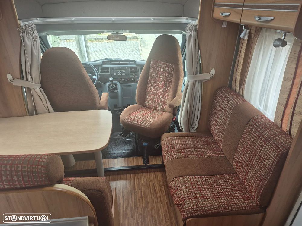 Burstner Nexxo FORD TRANSIT 2.2 DCI 110 CV  C/AC -  BRUSTNER  - 4 LUGARES - 4 DORMIDAS - 37