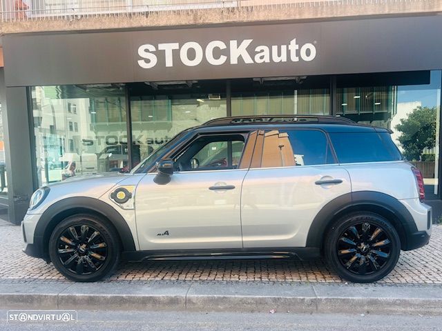 MINI Countryman Cooper SE ALL4 Auto - 12