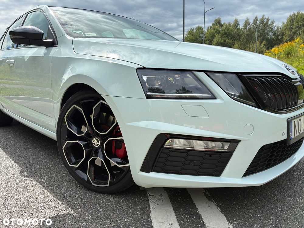 Skoda Octavia 2.0 TSI RS Challenge 245 DSG - 6