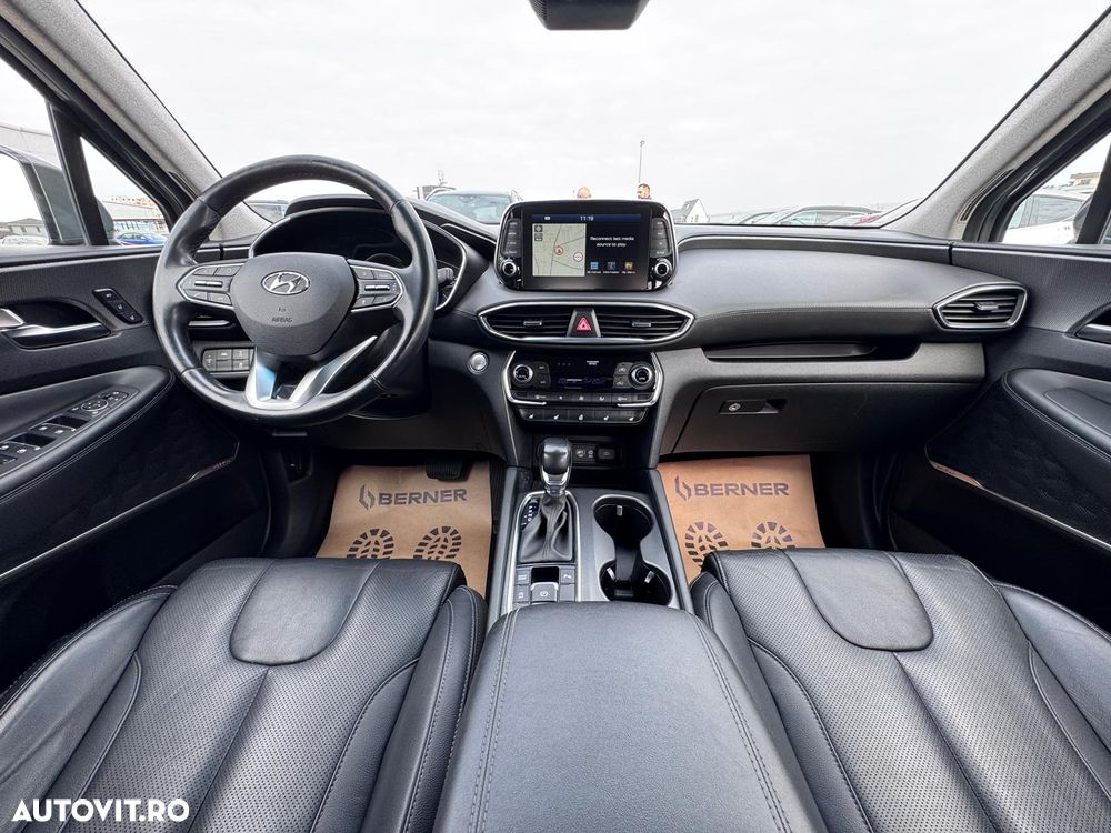 Hyundai Santa Fe 2.2 CRDi 4WD 8AT Luxury - 18