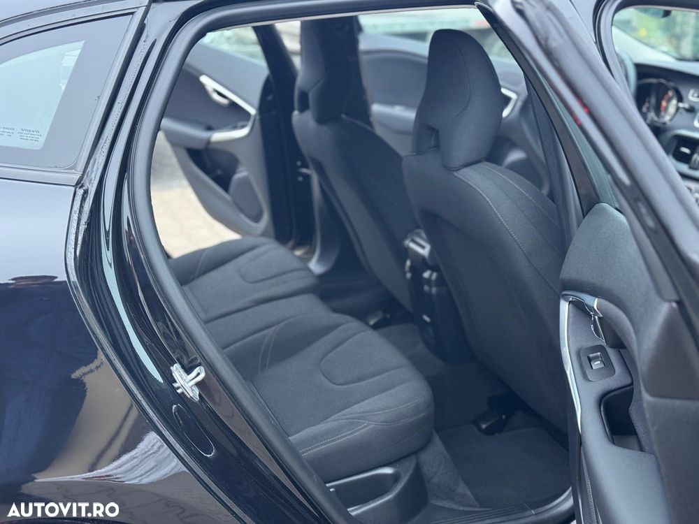Volvo V40 - 17