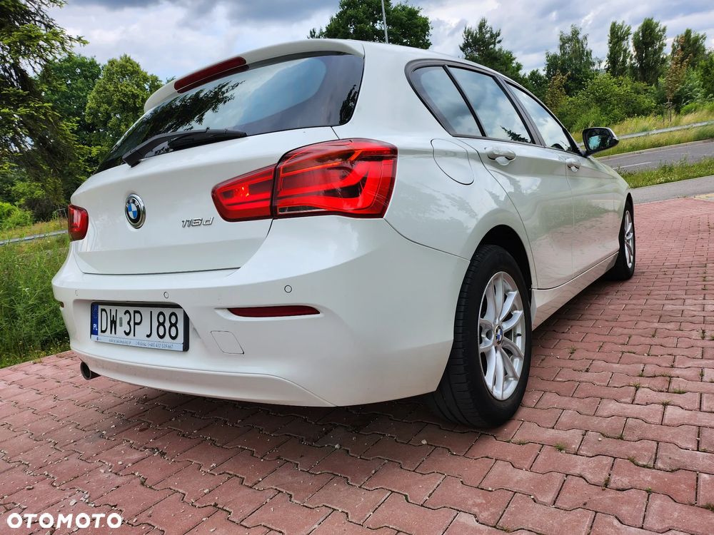 BMW Seria 1 116d Sport Line Shadow - 10