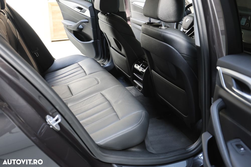 BMW Seria 5 530e AT PHEV - 11