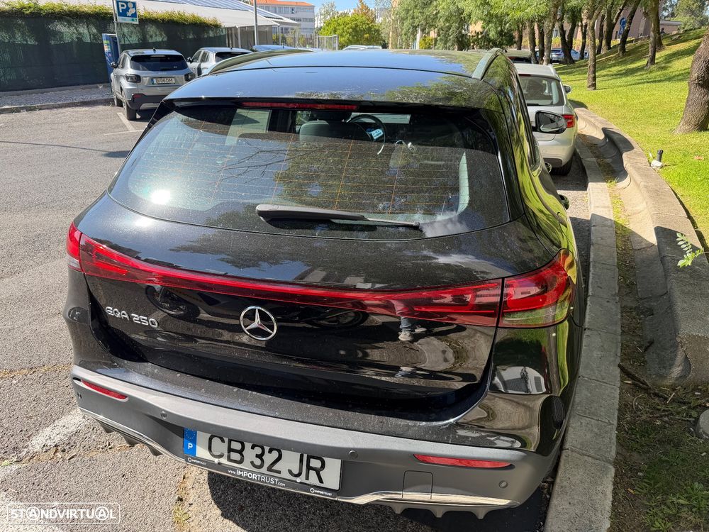 Mercedes-Benz EQA 250 AMG Line - 4