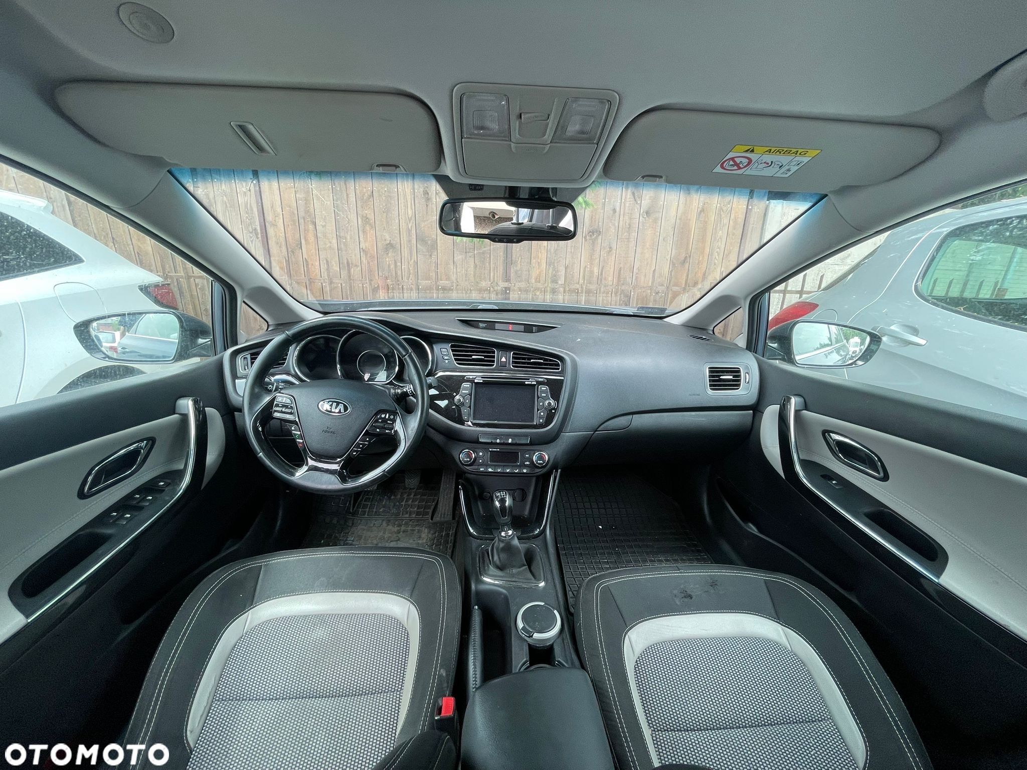 Kia Ceed - 1