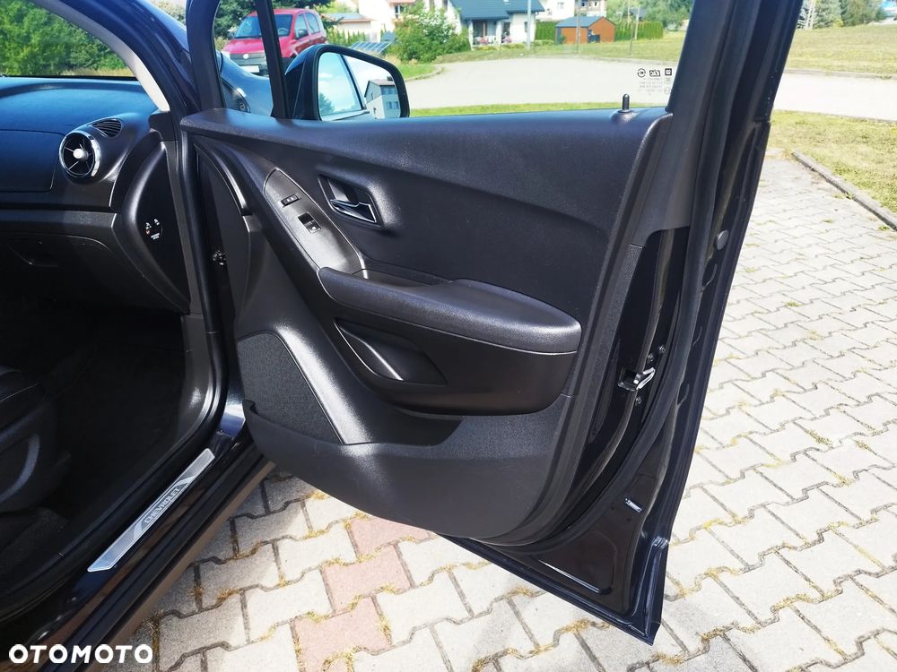 Chevrolet Trax 1.6 LT - 29