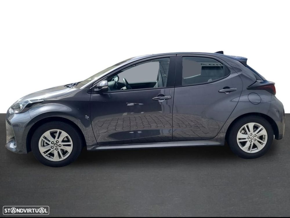 Toyota Yaris - 4