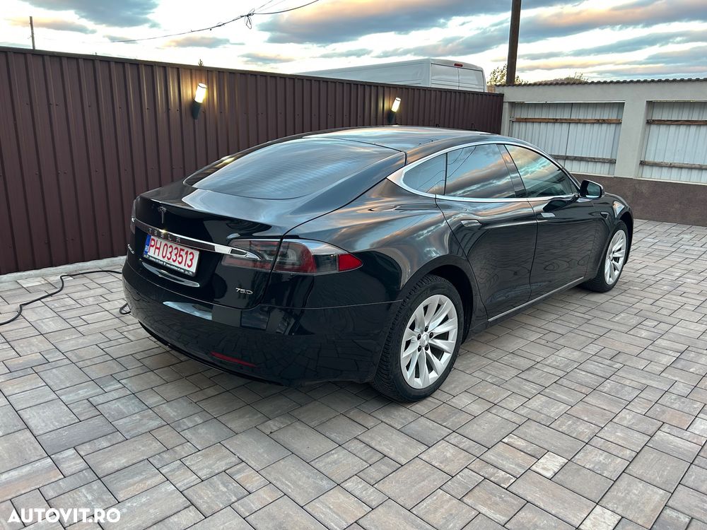 Tesla Model S 85D Allradantrieb Performance - 38
