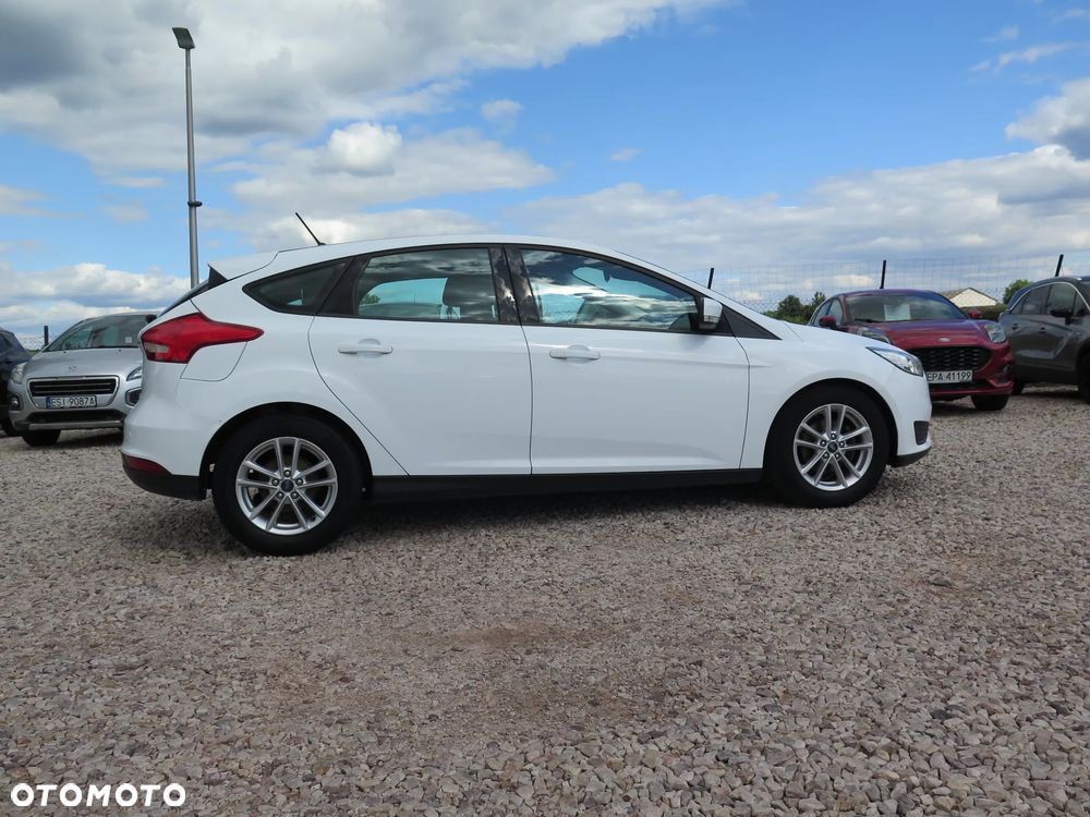 Ford Focus - 8