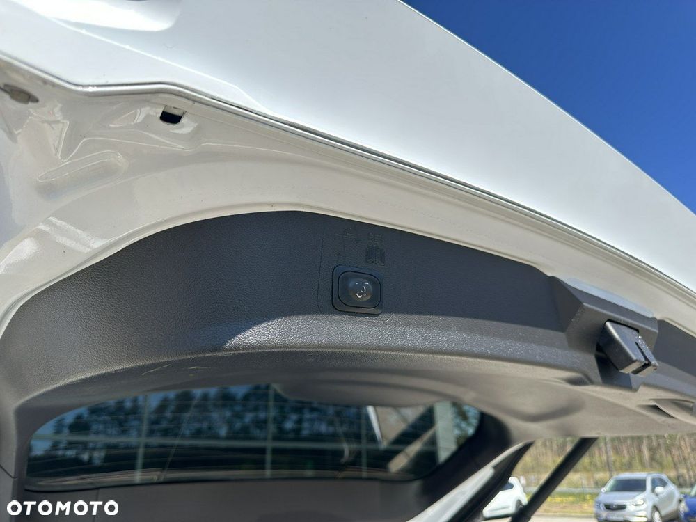 Ford Kuga 2.0 TDCi AWD ST-Line - 9