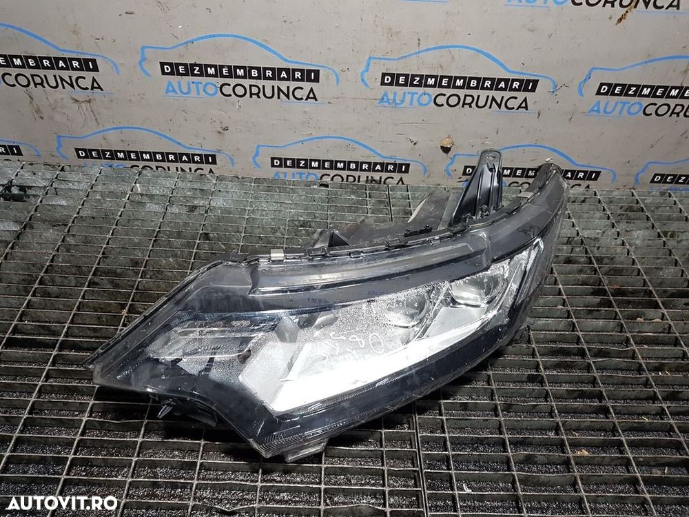 Far Stanga Mitsubishi Outlander III Facelift 2015 - 2018 SUV 4 Usi (810) Xenon - 2