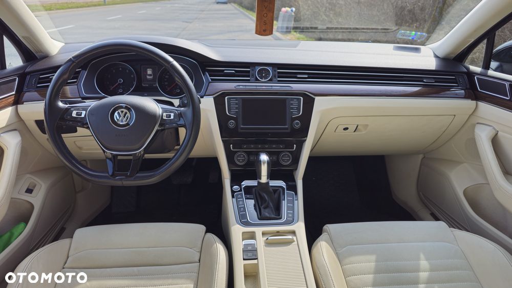 Volkswagen Passat 2.0 TSI BMT Highline DSG - 18