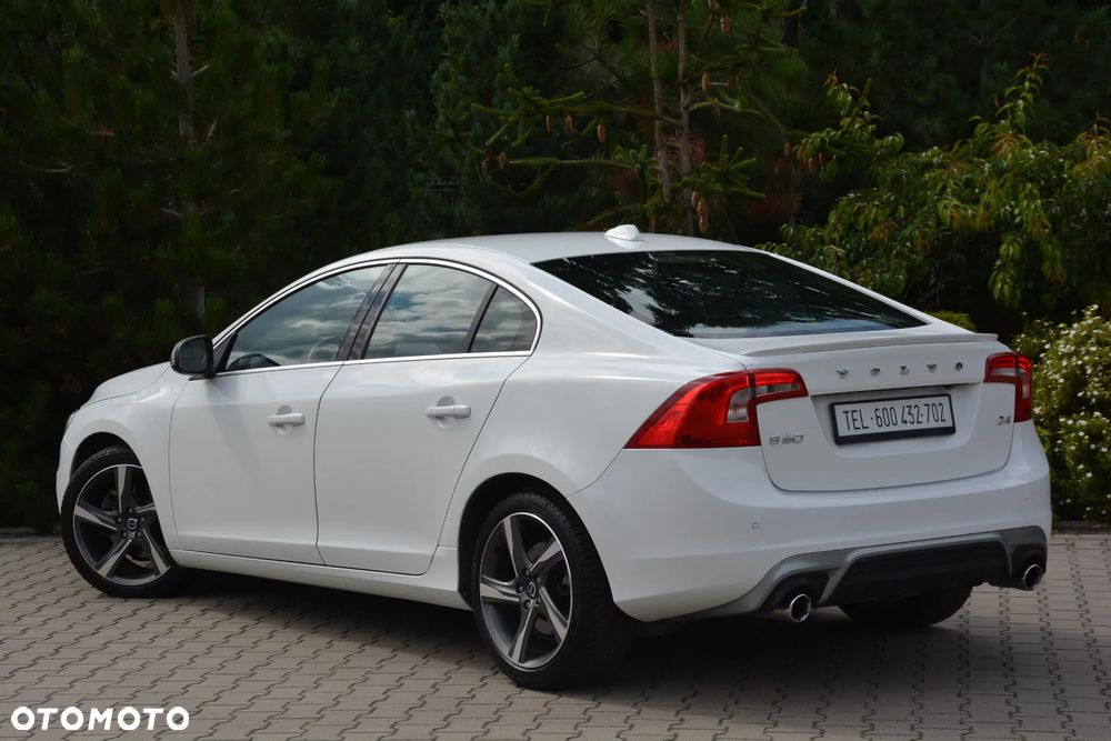 Volvo S60 - 2