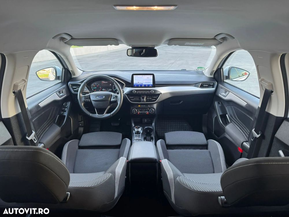 Ford Focus Turnier 1.5 EcoBlue Start-Stopp-System Aut. TITANIUM DESIGN - 14