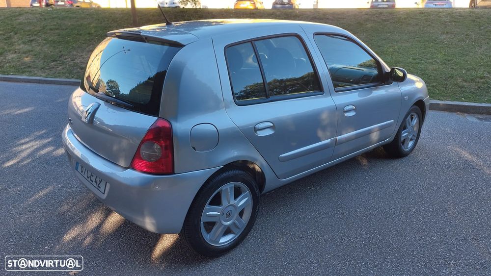 Renault Clio 1.2 SE Storia Confort - 4