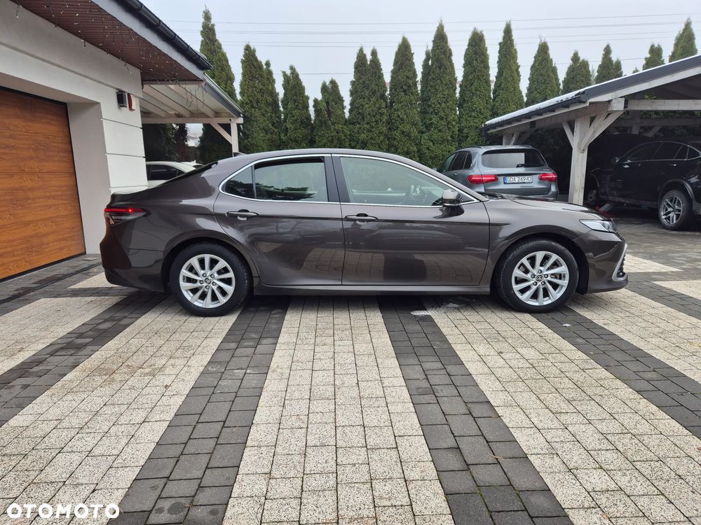 Toyota Camry 2.5 Hybrid Comfort CVT - 10