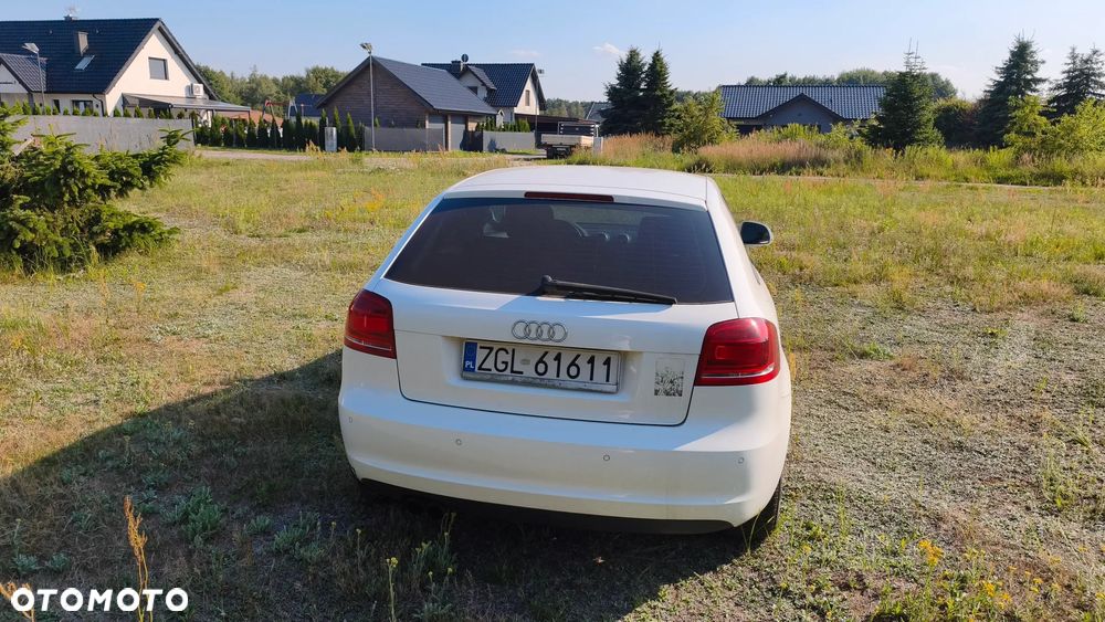 Audi A1 3-drzwiowe 1.4 TFSI Ambition - 4