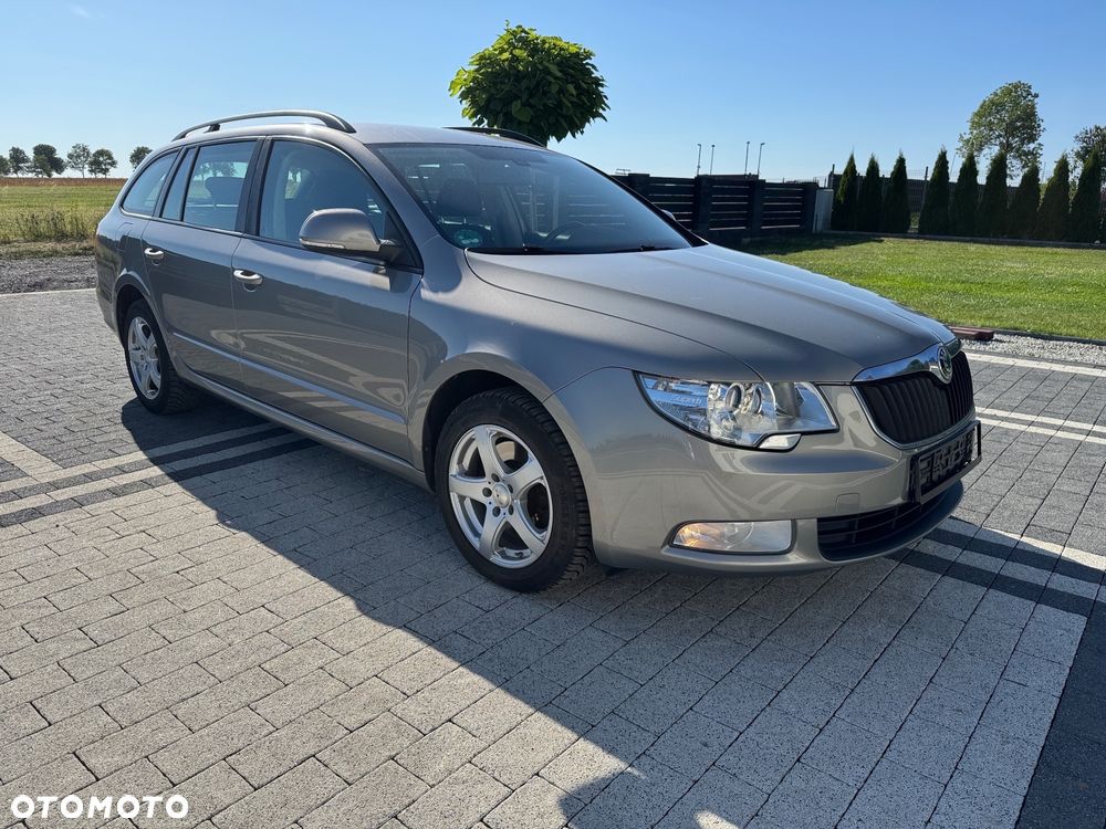 Skoda Superb 2.0 TDI Ambition - 10