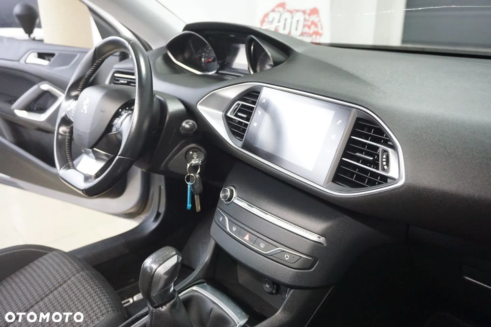 Peugeot 308 1.6 BlueHDi Active S&S - 18