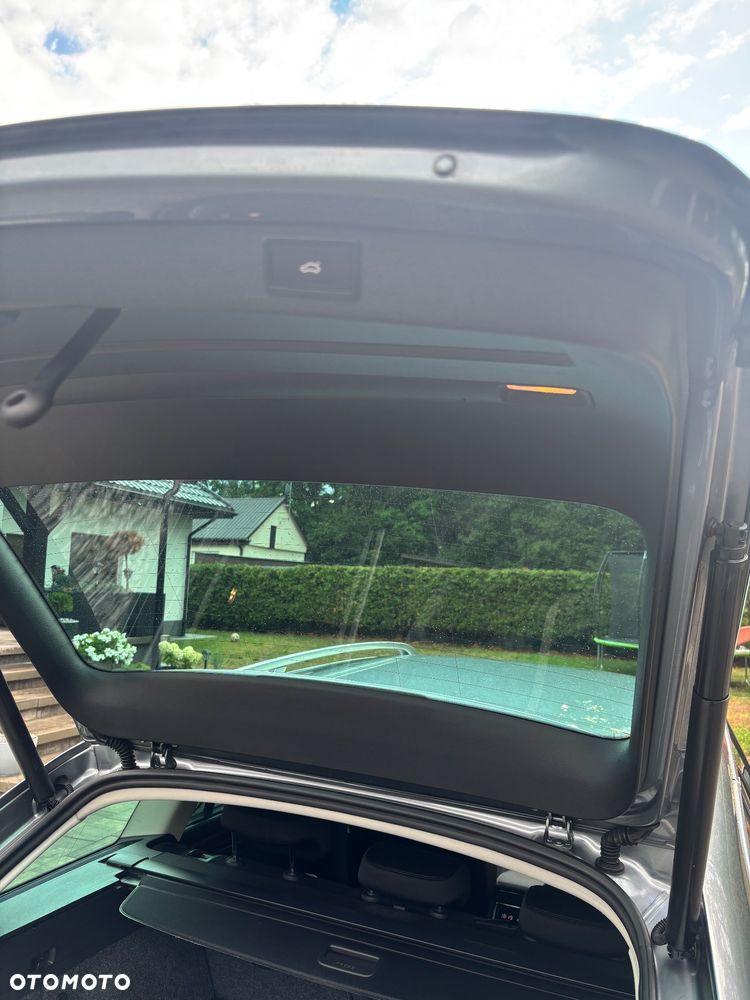 Skoda Superb 2.0 TDI Elegance DSG - 24