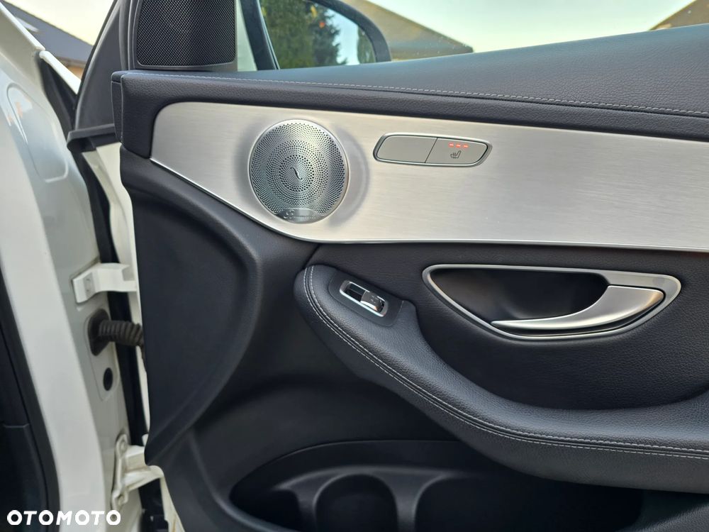 Mercedes-Benz GLC - 23