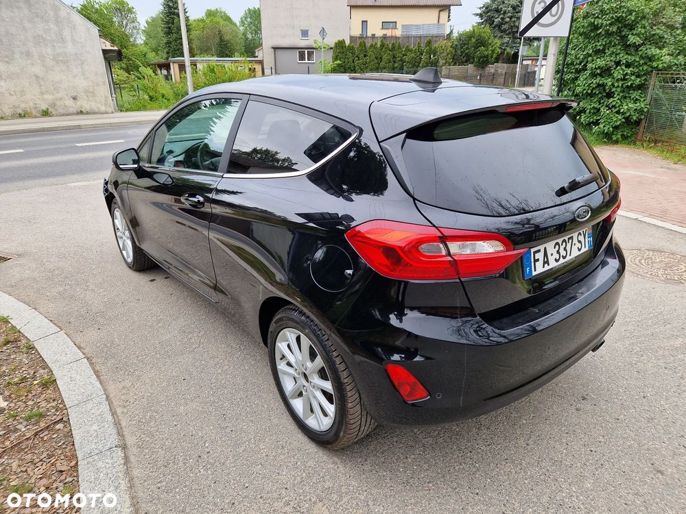 Ford Fiesta 1.0 EcoBoost S&S TITANIUM - 6