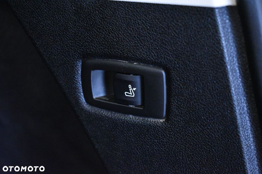 BMW Seria 5 - 24