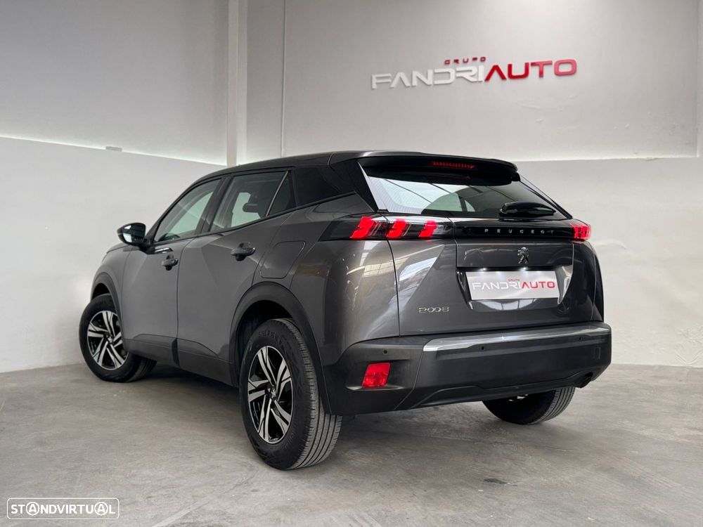 Peugeot 2008 1.2 PureTech Active Pack - 10