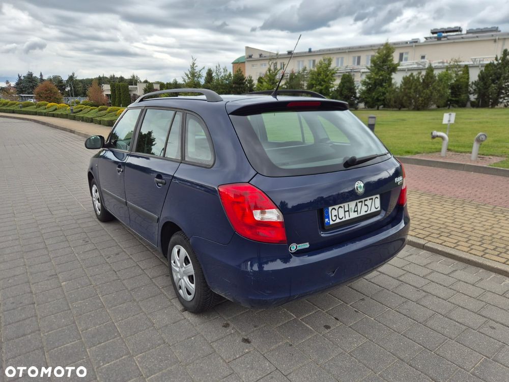Skoda Fabia - 4