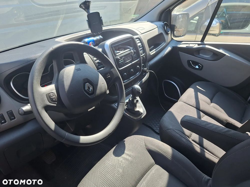 Renault Trafic - 6
