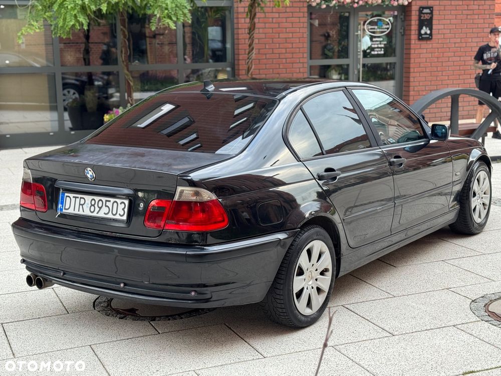 BMW Seria 3 - 3