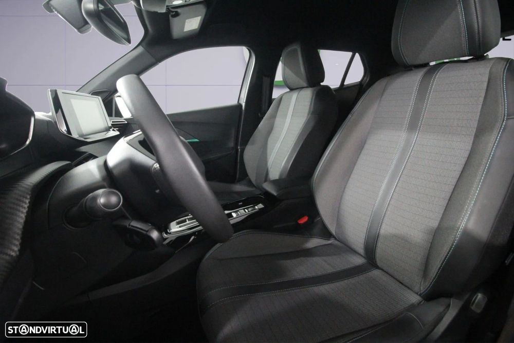 Peugeot e-2008 50 kWh Active Pack - 6
