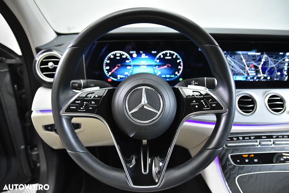 Mercedes-Benz E 200 Aut. - 16