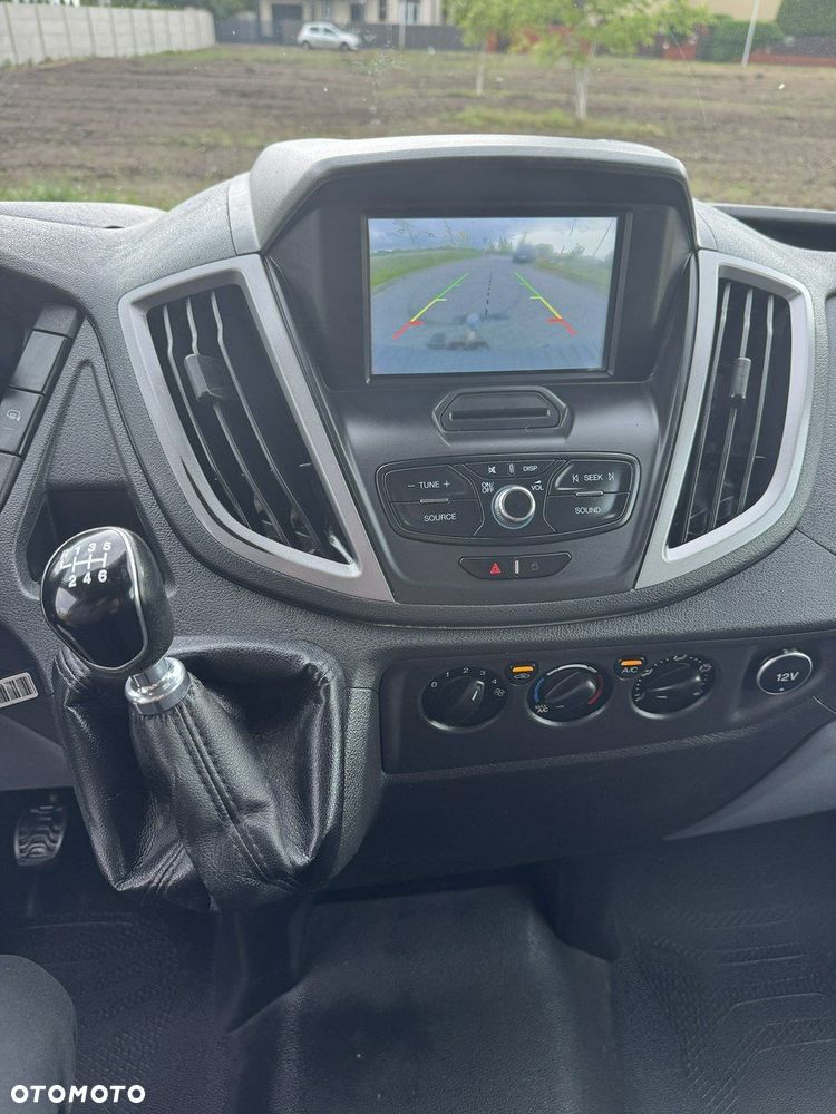 Ford Transit - 14