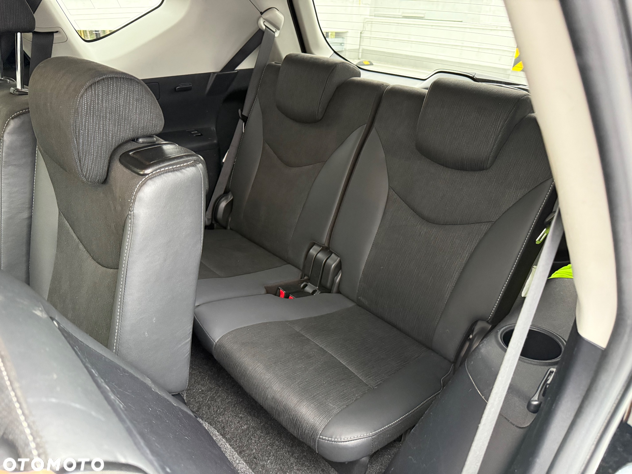 Toyota Prius+ Hybrid 135 Comfort - 28