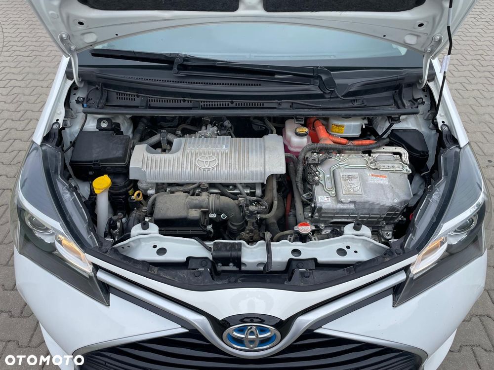 Toyota Yaris 1.5 VVT-i Comfort - 19