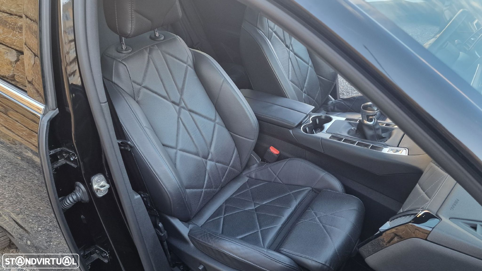 DS DS7 Crossback - 42