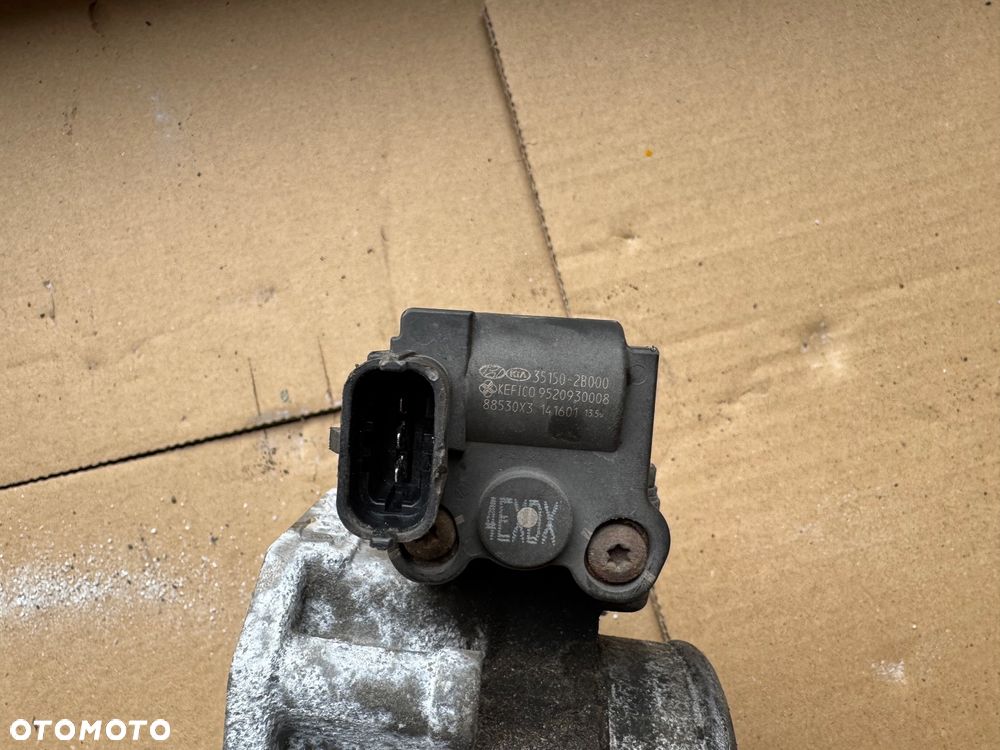 KIA CEED I 06-12 1.4 1.6 PRZEPUSTNICA HYUNDAI I30 - 4