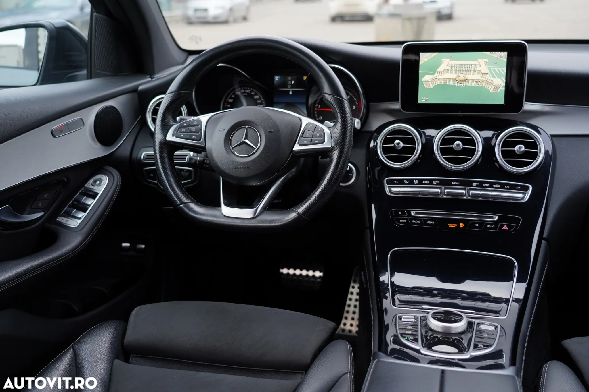 Mercedes-Benz GLC Coupe 220 d 4Matic 9G-TRONIC AMG Line - 6