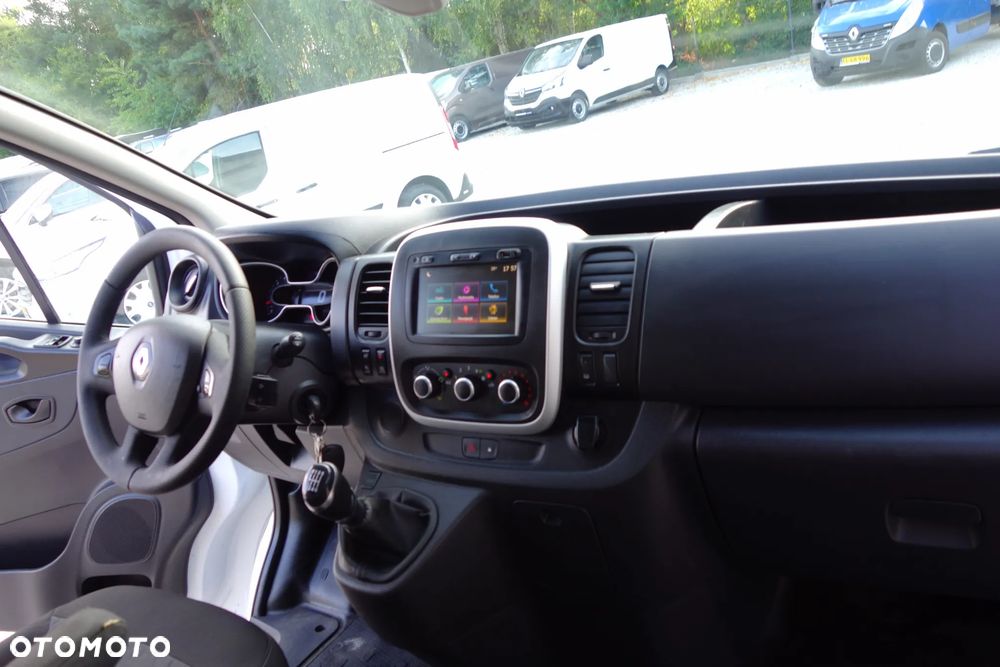 Renault Trafic 2.0 DCI 120 KM Klima Kamera Ledy - 6